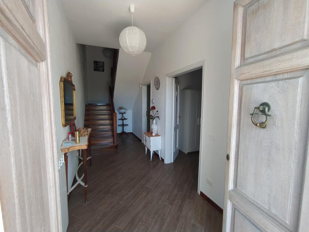 B&B Villa La Bouganville 카마이오레 외부 사진
