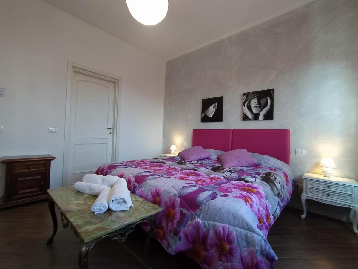 B&B Villa La Bouganville 카마이오레 객실 사진